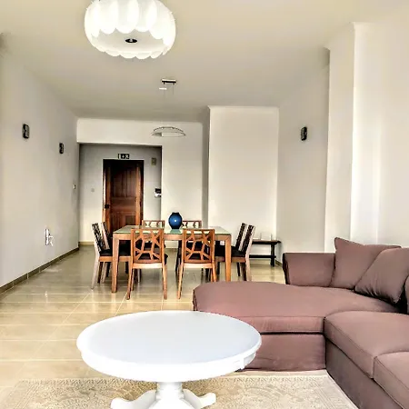 Appartement Large Penthouse With Sea View