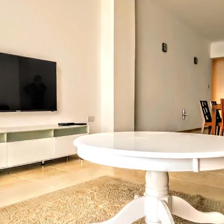 Large Penthouse With Sea View Appartement Sliema
